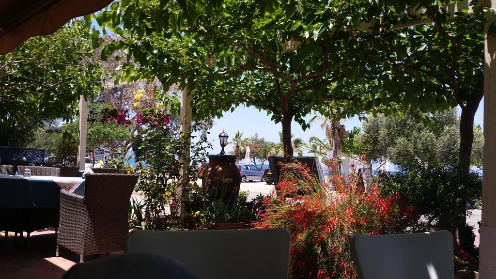 Polis Periyiali Apartments מראה חיצוני תמונה
